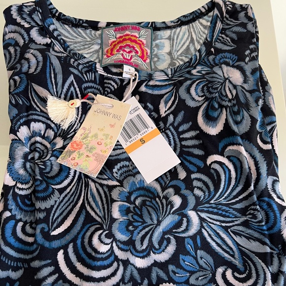JOHNNY WAS The Janie Favorite Puff Sleeve Feathery Flower Shirt - Picture 1 of 10